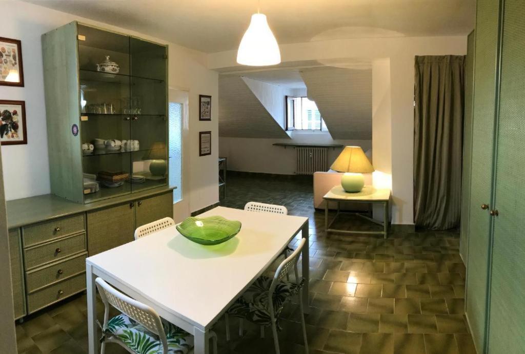 Appartamento La Mansarda Lecco Extérieur photo